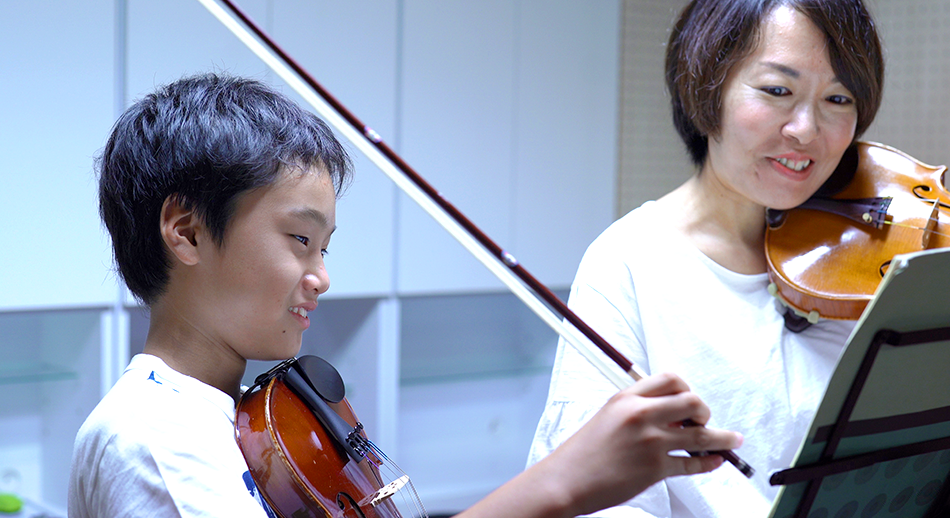 キッズバイオリンコース 愛媛県松山市の子どもの音楽教室 こどもウレタノ